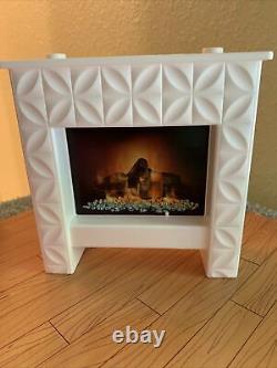 Barbie Dream House 2018 Replacement Part Fireplace & Bookshelf