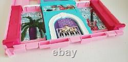 Barbie Dreamhouse Living Room Wall Replacement Parts TV Fireplace