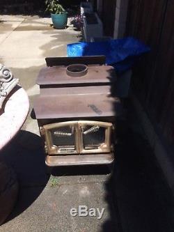 Lopi compact size wood stove 21x24