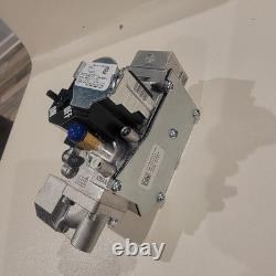 S1-02543267000 York Furnace 1/2 x Flange Natural/LP Gas Valve (24V)