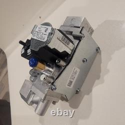 S1-02543267000 York Furnace 1/2 x Flange Natural/LP Gas Valve (24V)