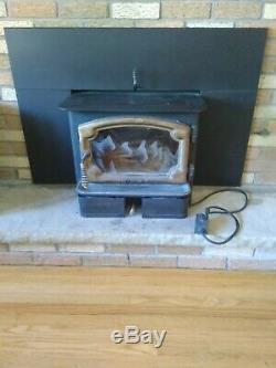 Wood Stove Black, 26 3/4 L x 23 W x 18 3/4 H Great for a Cabin or insert